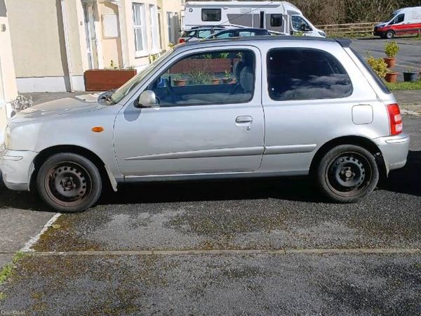 Nissan Micra Hatchback, Petrol, 2002, Silver