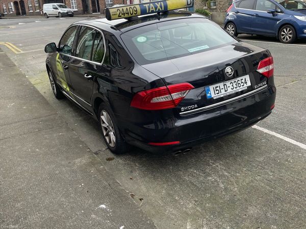 Skoda Superb Saloon, Diesel, 2015, Black
