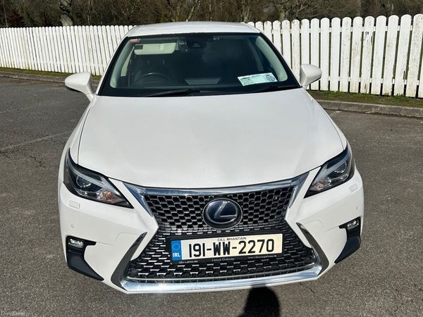 Lexus CT Hatchback, Petrol Hybrid, 2019, White