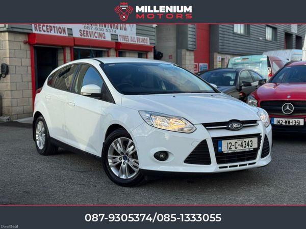 Ford Focus Hatchback, Diesel, 2012, White