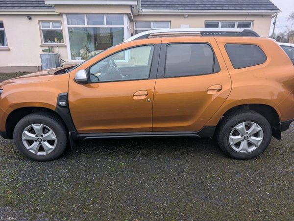 Dacia Duster SUV, Diesel, 2019, Orange