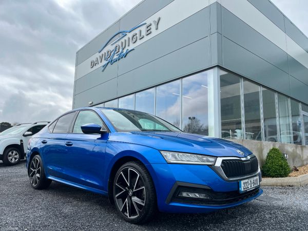 Skoda Octavia Saloon, Diesel, 2022, Blue
