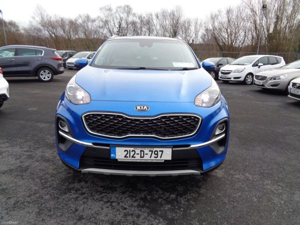 Kia Sportage MPV, Diesel, 2021, Blue
