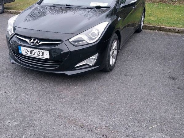 Hyundai i40 Saloon, Diesel, 2012, Black