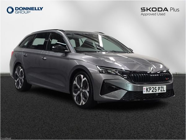 Skoda Octavia Estate, Petrol, 2025, Grey