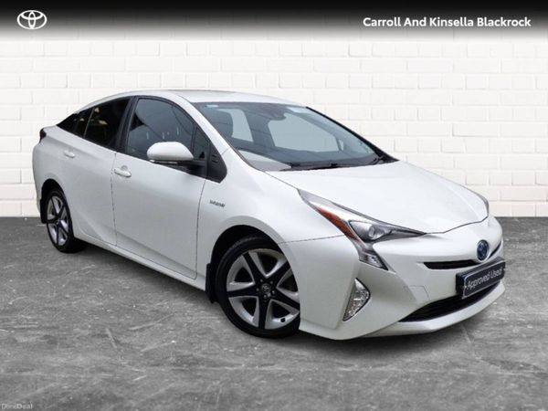 Toyota Prius Hatchback, Petrol Hybrid, 2016, White