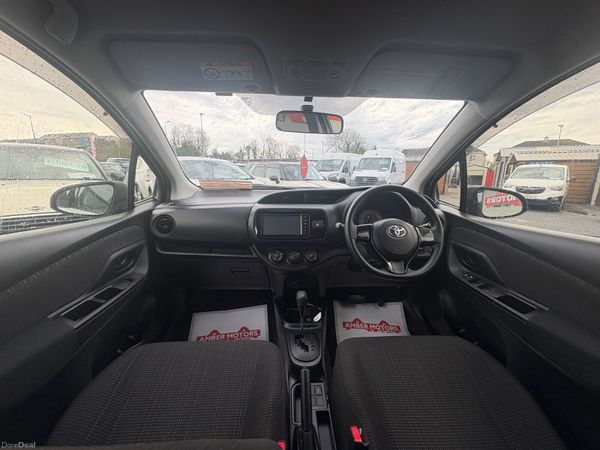 Toyota Yaris Hatchback, Petrol, 2018, Blue
