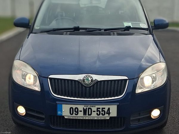 Skoda Fabia Hatchback, Petrol, 2009, Blue