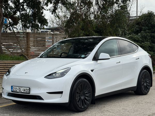Tesla Model Y MPV, Electric, 2022, White