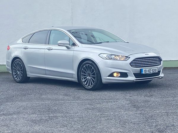 Ford Mondeo Hatchback, Diesel, 2015, Silver