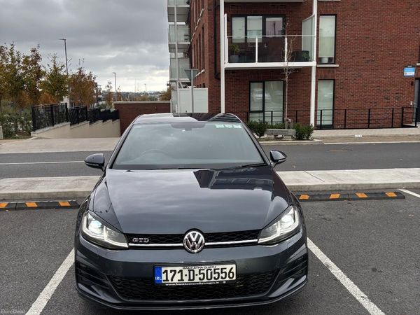 Volkswagen Golf Hatchback, Diesel, 2017, Blue