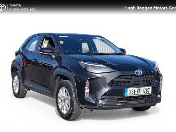 Toyota Yaris Cross Hatchback, Petrol Hybrid, 2023, Black