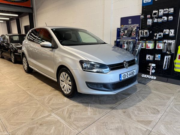 Volkswagen Polo Hatchback, Petrol, 2013, Silver