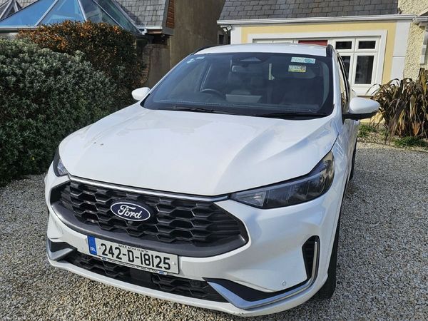 Ford Kuga SUV, Petrol Plug-in Hybrid, 2024, White