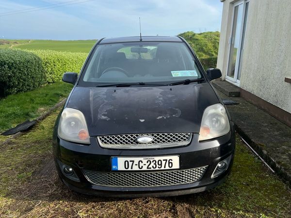 Ford Fiesta Hatchback, Petrol, 2007, Black