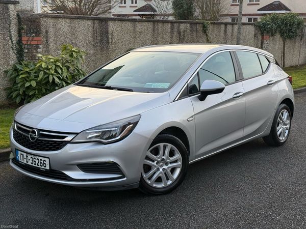 Opel Astra Hatchback, Diesel, 2017, Grey