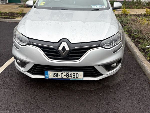 Renault Megane Saloon, Diesel, 2019, Grey