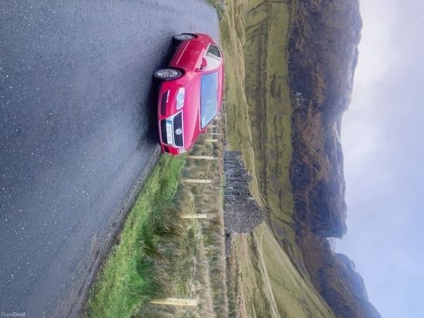Volkswagen Passat Saloon, Diesel, 2007, Red