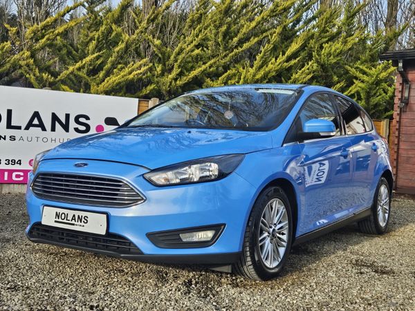 Ford Focus Hatchback, Petrol, 2017, Blue