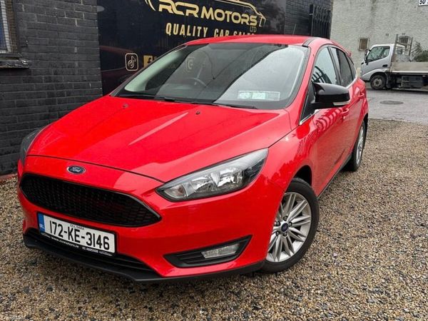 Ford Focus Hatchback, Petrol, 2017, Red