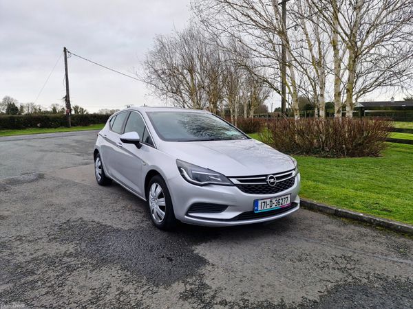Opel Astra Hatchback, Diesel, 2017, Grey