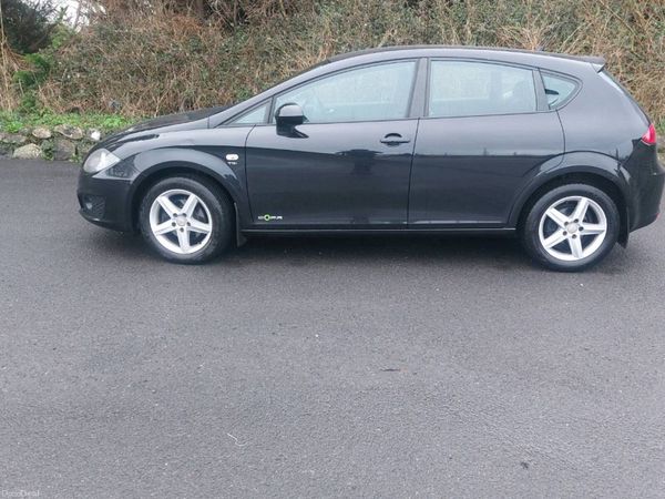 SEAT Leon Hatchback, Petrol, 2011, Black