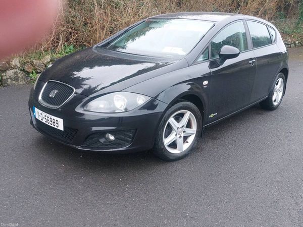 SEAT Leon Hatchback, Petrol, 2011, Black
