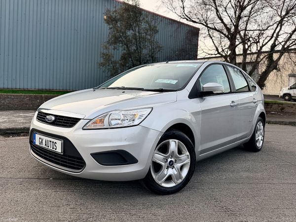 Ford Focus Hatchback, Diesel, 2010, Silver