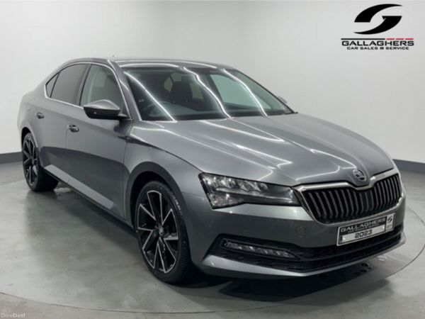 Skoda Superb Hatchback, Diesel, 2023, Grey