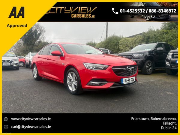 Opel Insignia Hatchback, Diesel, 2018, Red