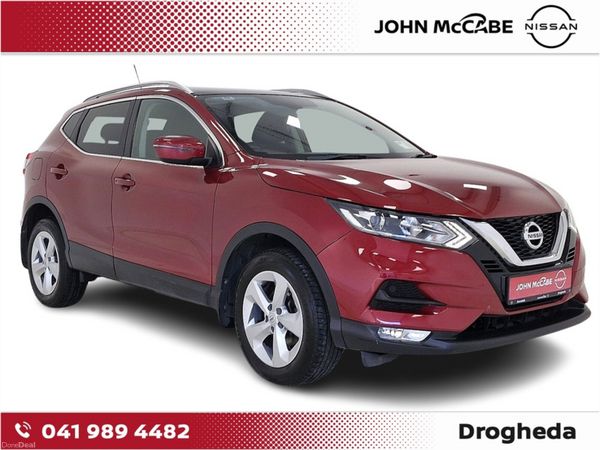 Nissan Qashqai MPV, Petrol, 2020, Red