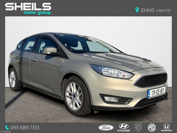 Ford Focus Hatchback, Diesel, 2017, Grey