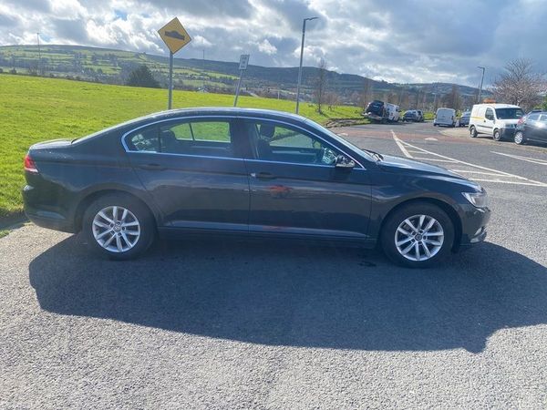 Volkswagen Passat Saloon, Diesel, 2015, Grey