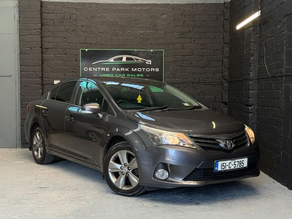 Toyota Avensis Saloon, Diesel, 2015, Grey