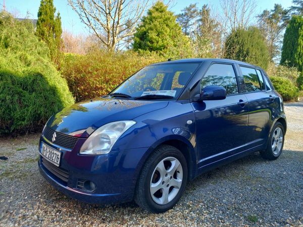 Suzuki Swift Hatchback, Petrol, 2009, Blue