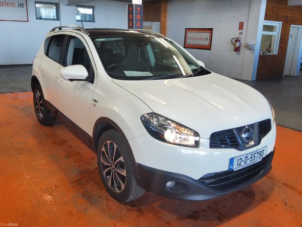 Nissan Qashqai Hatchback, Diesel, 2012, White