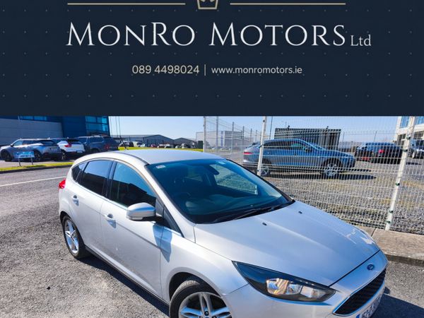 Ford Focus Hatchback, Petrol, 2015, Silver