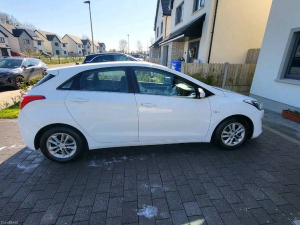 Hyundai i30 Hatchback, Diesel, 2016, White