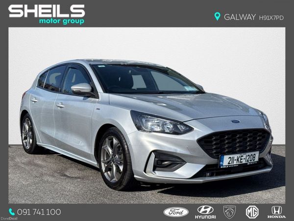 Ford Focus Hatchback, Diesel, 2021, Silver