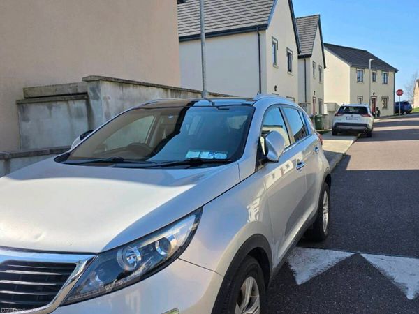 Kia Sportage SUV, Diesel, 2011, Silver