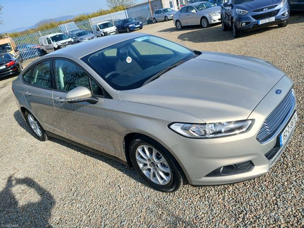 Ford Mondeo Hatchback, Diesel, 2015, Silver