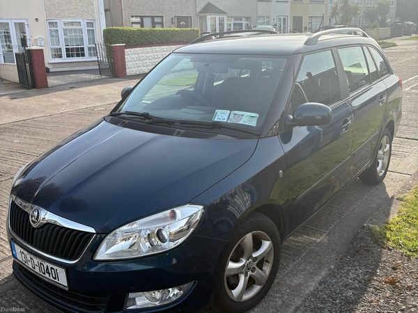 Skoda Fabia Estate/Jeep, Petrol, 2013, Blue