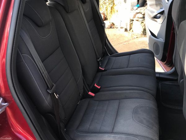 Ford Kuga SUV, Diesel, 2016, Red