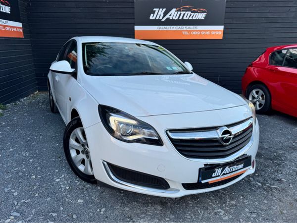 Opel Insignia Saloon, Diesel, 2016, White