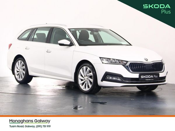 Skoda Octavia Estate, Petrol, 2023, White