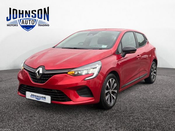 Renault Clio Hatchback, Petrol, 2023, Red