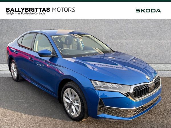 Skoda Octavia Hatchback, Diesel, 2026, Blue