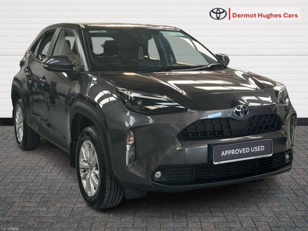 Toyota Yaris Cross Hatchback, Petrol Hybrid, 2024, Grey