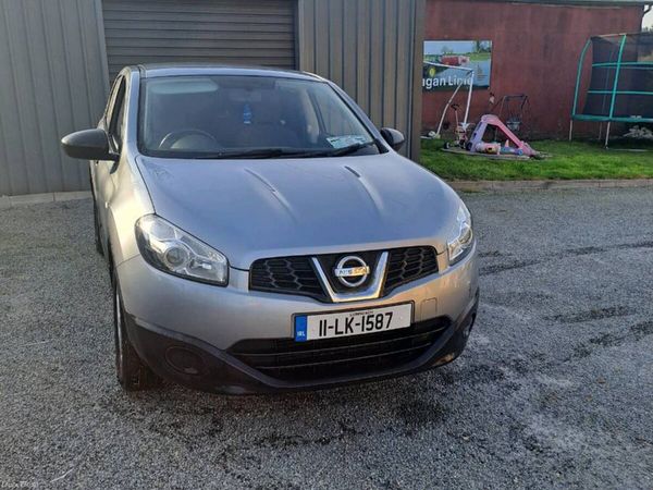 Nissan Qashqai Hatchback, Diesel, 2011, Blue