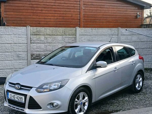 Ford Focus Hatchback, Diesel, 2012, Silver